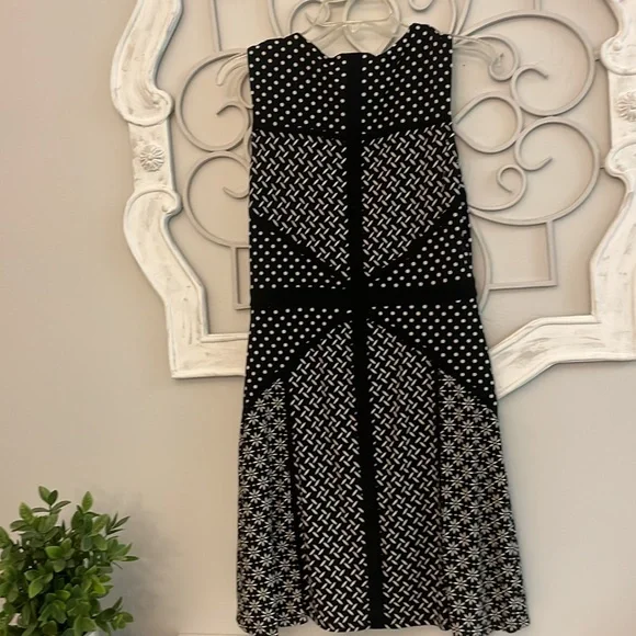 Dress Barn Black & White Dress Size 4 $34 - Picture 3 of 6